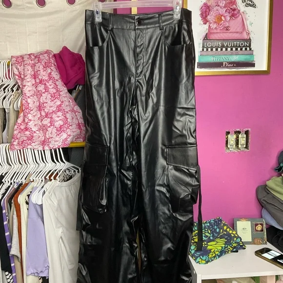 Faux Leather Wide Leg Cargo Pants - Picture 3 of 4